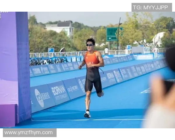 中国铁人三项冠军分享秘诀：吃好睡好最关键